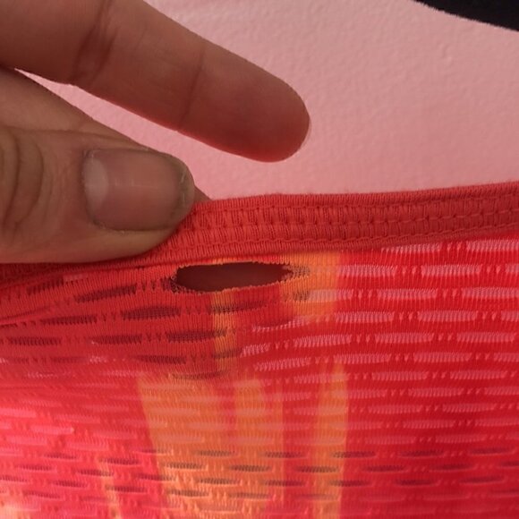 Under Armour Mesh Running Orange Long Sleeve Top Size Small - Picture 7 of 10